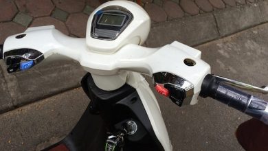 Kiểm tra tay lái khi mua xe đạp điện cũ